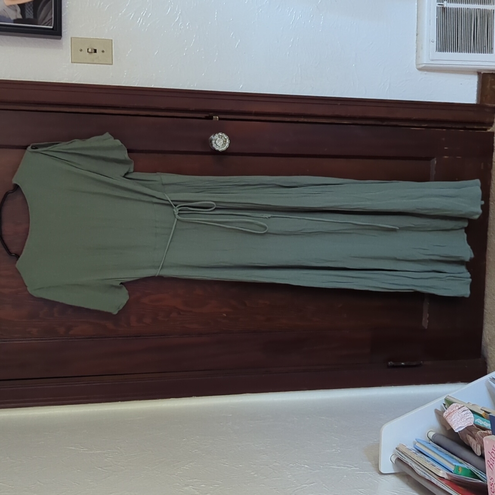 Lulus Light Sage Green Full Length Occasion Event Evening Wrap Maxi Dress SZ L - Picture 6 of 9